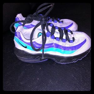 AirMax 95 “indigo burst” sneakers